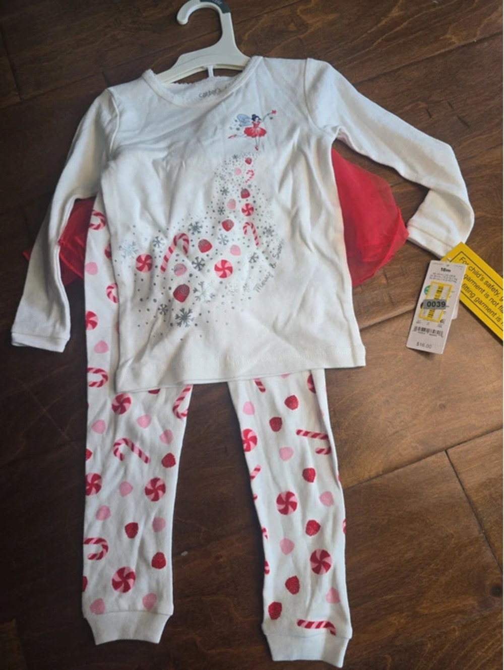 18m brand new christmas outfit from carter's item 39G6